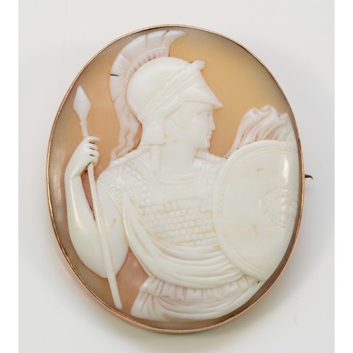 499 - A 9ct gold shell cameo brooch of Achilles, 50mm x 42mm, 13.6g