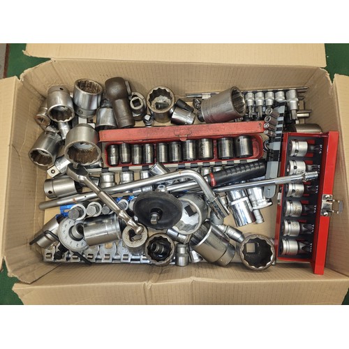 1 - A good quantity collection of mechanics sockets and related items, makers include Blue Point, Gedore... 