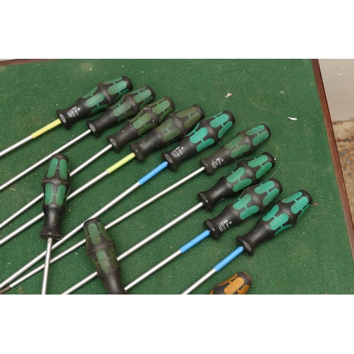 32 - A collection of nine Wera long reach screwdrivers, with Phillips posidrive, and a selection of mixed... 