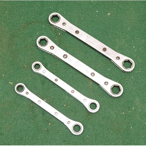 38 - A collection of four Snap On Imperial ratchet ring spanners, sizes range from 9/16 to 3/8 (smallest ... 