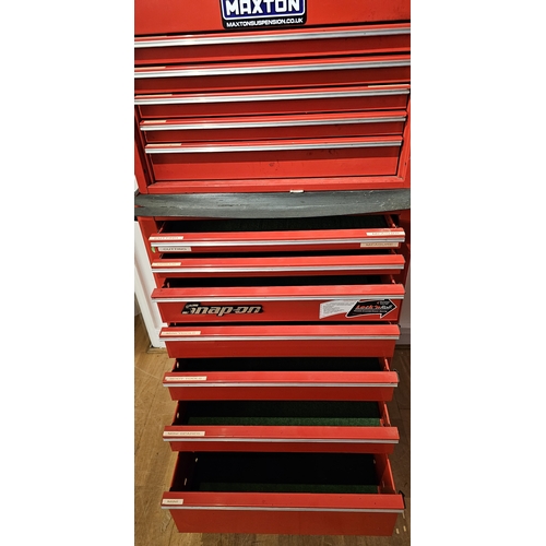  A Snap on Roller tool chest, top chest, model KRA2055 mounted on a roller cabinet base, KRA2007, wit... 