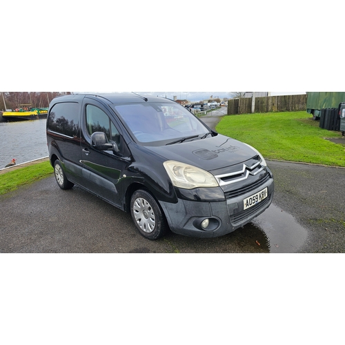 57 - 2009 Citroen Berlingo 625 LX HDi 90 diesel van. Registration number AO59 KBV. VIN Number VF77BHXC9J2... 