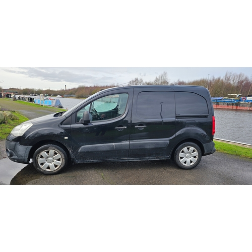 57 - 2009 Citroen Berlingo 625 LX HDi 90 diesel van. Registration number AO59 KBV. VIN Number VF77BHXC9J2... 