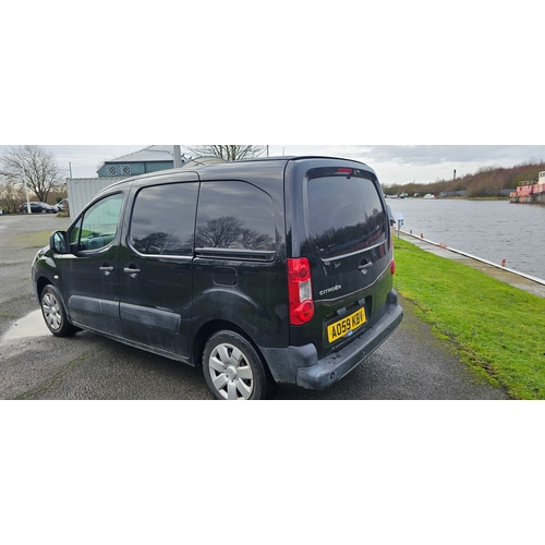 57 - 2009 Citroen Berlingo 625 LX HDi 90 diesel van. Registration number AO59 KBV. VIN Number VF77BHXC9J2... 