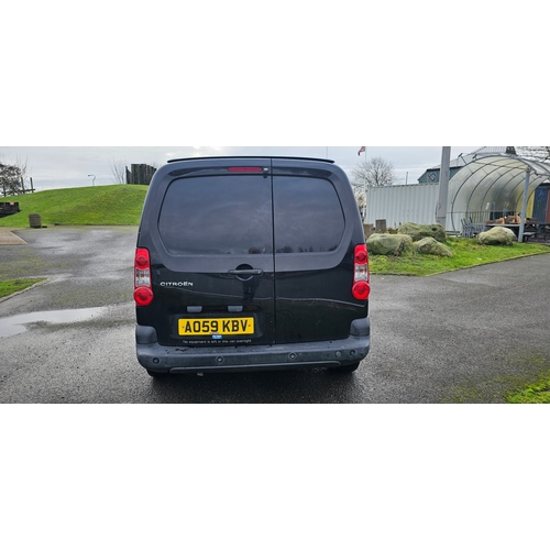 57 - 2009 Citroen Berlingo 625 LX HDi 90 diesel van. Registration number AO59 KBV. VIN Number VF77BHXC9J2... 