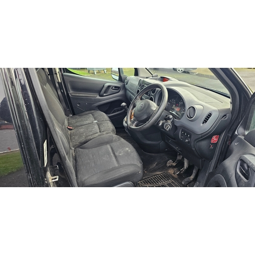 57 - 2009 Citroen Berlingo 625 LX HDi 90 diesel van. Registration number AO59 KBV. VIN Number VF77BHXC9J2... 