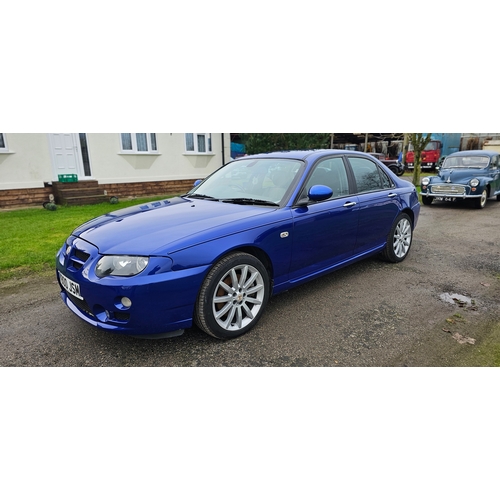 512 - 2005 MG ZT V8 260 4,601cc, Manual. Registration number V800 JSM. VIN number SARRXXL GB0000726. Engin... 