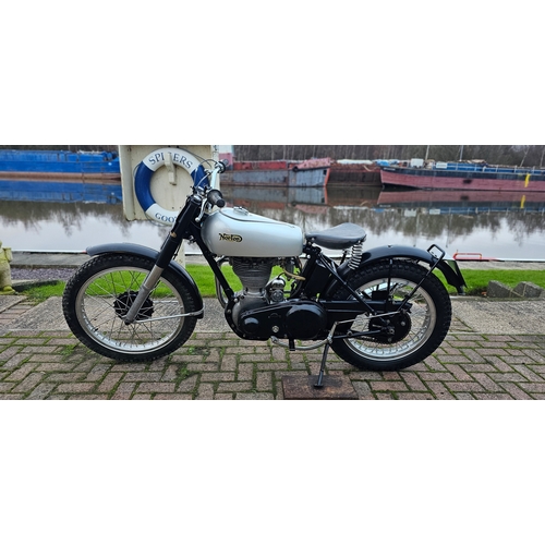 608 - 1951 Norton 500T Trials, 490cc. Registration number LFD 345. Frame number F3T 34996. Engine number F... 