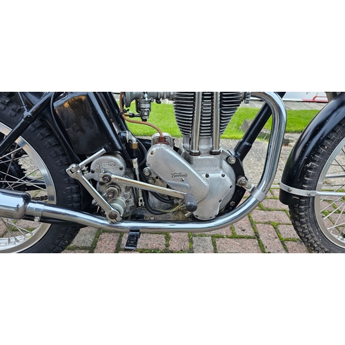 608 - 1951 Norton 500T Trials, 490cc. Registration number LFD 345. Frame number F3T 34996. Engine number F... 