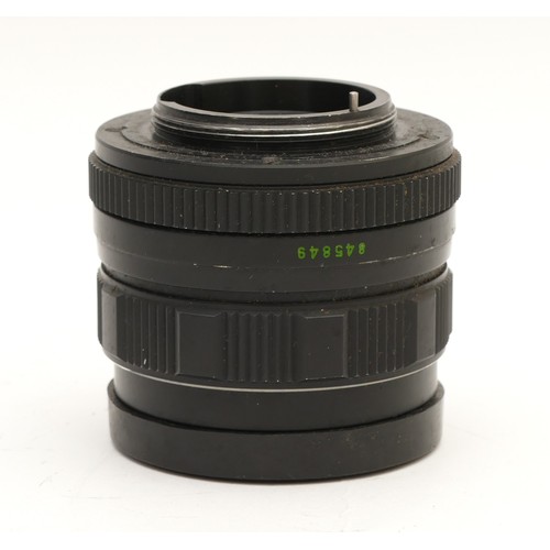 153 - A Helios-44M-4 f/2 58mm.