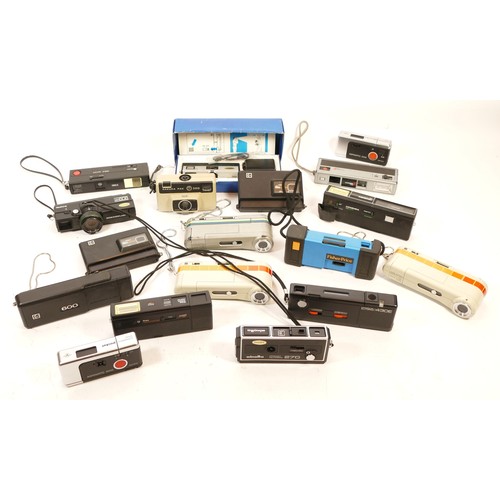 160 - A collection of cameras and camera accessories, to include, Ilfoflex Ilford, Soligor Miranda, Minolt... 