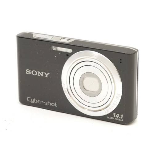 198 - A Sony SteadyShot DSC-W610 compact digital camera.