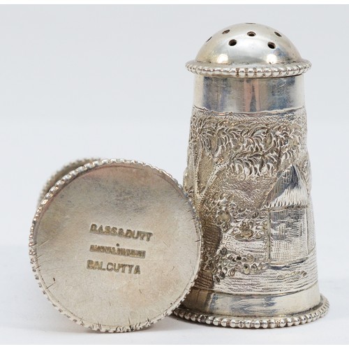 501 - An early 20th century Indian silver salt and pepper shakers, by Dass & Dutt, Bhowanipore, Calcutta, ... 