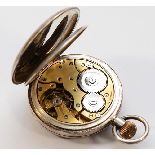 594 - A silver keyless wind open face pocket watch, London import  1919.
Working when catalogued.