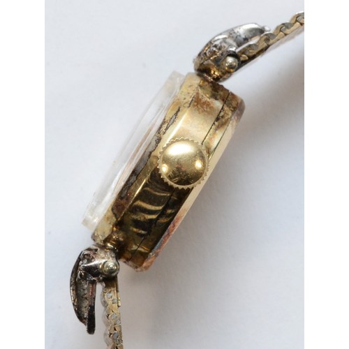 614 - Nivada, a 10K gold filled ladies manual wind wristwatch, case.
Working when catalogued