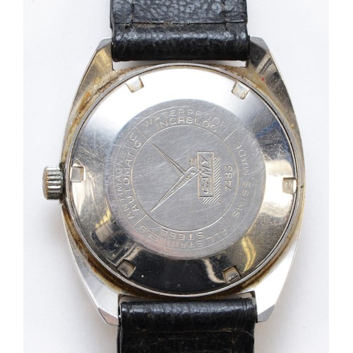 628 - CAMY, a stainless steel Super Automatic date gentleman's wristwatch, 35mm.
Working when catalogued, ... 