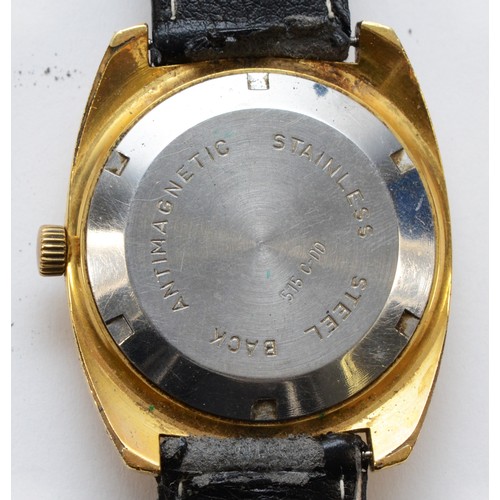 633 - Ermano, a gold plated automatic day/date gentleman's wristwatch, 34mm.
Working when catalogued