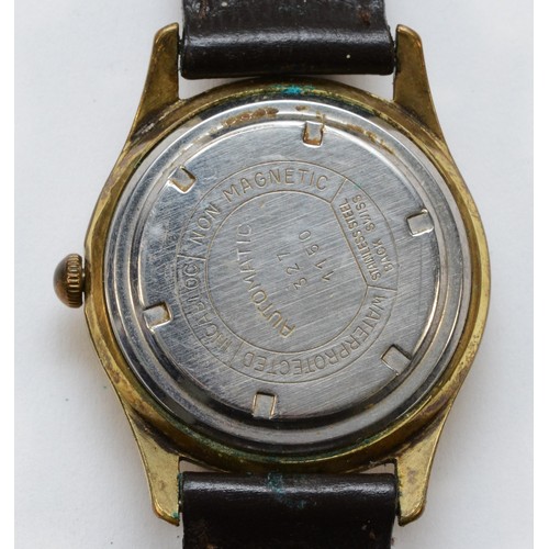 635 - Le Cheminat, a gold plated automatic date gentleman's wristwatch, 33mm.
Working when catalogued