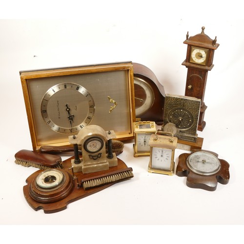 679 - A collection of mid twentieth-century and later mantel clocks, wall clocks and barometers, to includ... 