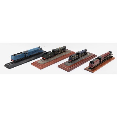 10 - A Hornby Princess Elizabeth working locomotive, 6201, 00 gauge, together with three additional displ... 