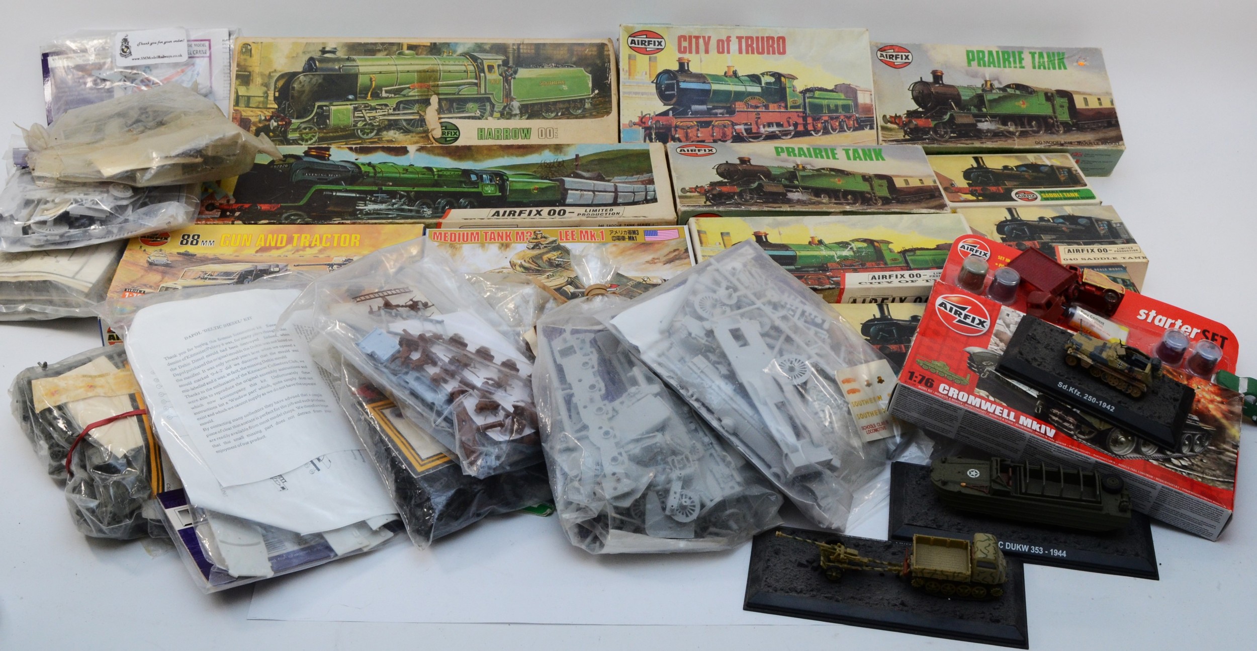 A quantity of children's construction kits, primarily Airfix, to ...