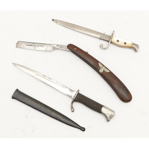 372 - WWII German Third Reich Cut Throat razor together with a mother of pearl Ostende and another knife w... 