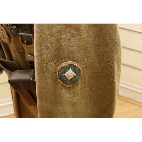 419 - WWII German Third Reich M41 Field grey/beige tunic, featuring the Jäger Korps badge as well as the A... 