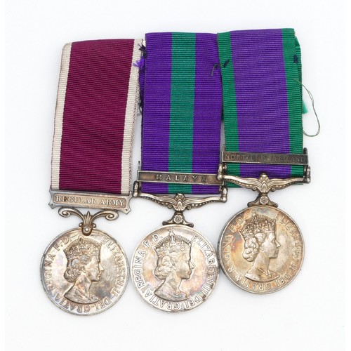 552 - A ERII Mounted Army long Service medals, to include the Regular Army, Malaya and Northern Ireland, a... 