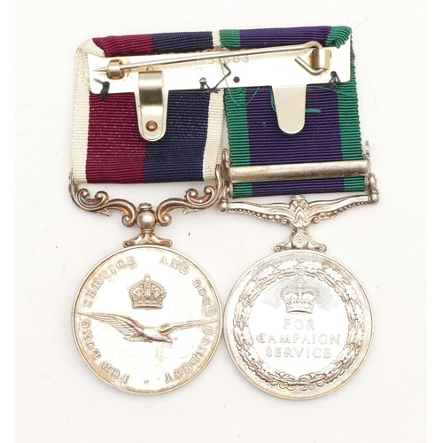 556 - ERII R.A.F pair, including South Arabia and another R.A.F long service medal, awarded to JNR Tech J.... 