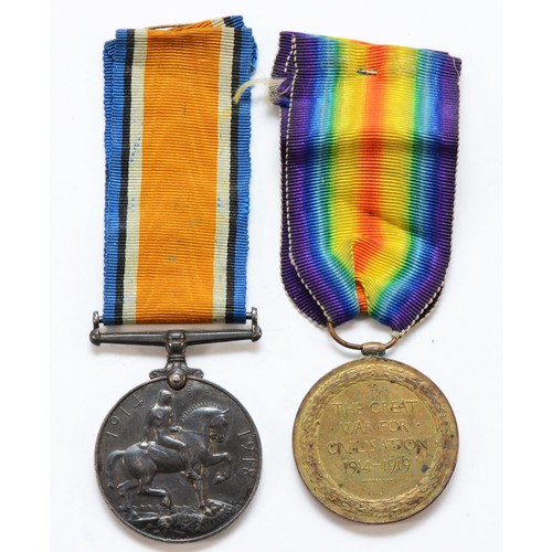 663 - WWI pair of War and Victory medals, awarded to 4559 PTE. S. C. Self. Som. L. I.