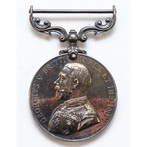 691 - A George V Military Bravery medal, presented to 25980 SJT. H. Dodson. SGE: By: R.G.A