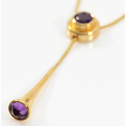 193 - A 9ct gold amethyst slider necklace, 4.9g