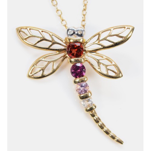 227 - A 9ct gold dragonfly pendant, set with garnet and diamond, with a chain, 40mm, 3g