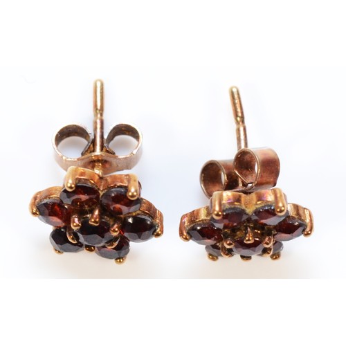 278 - A pair of 9ct gold garnet floral cluster earrings, with scroll backs, 10mm, 1.8g