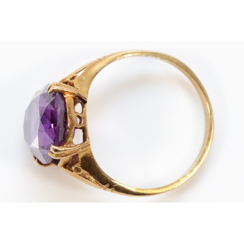 452 - A 9ct gold amethyst cocktail ring, 14mm x 10mm amethyst, M, 3.3g