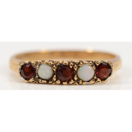 457 - A 9ct gold opal and garnet five stone ring, O, 2g