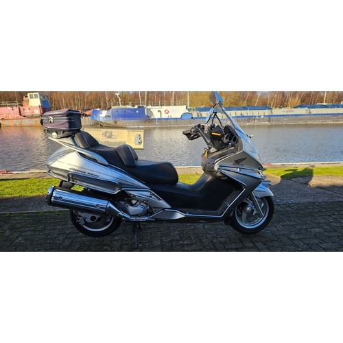 627 - 2015 Honda Silver Wing FJS 600 A7, 582cc. registration number BG65 NZP. Frame number JH2FP01B07K2029... 