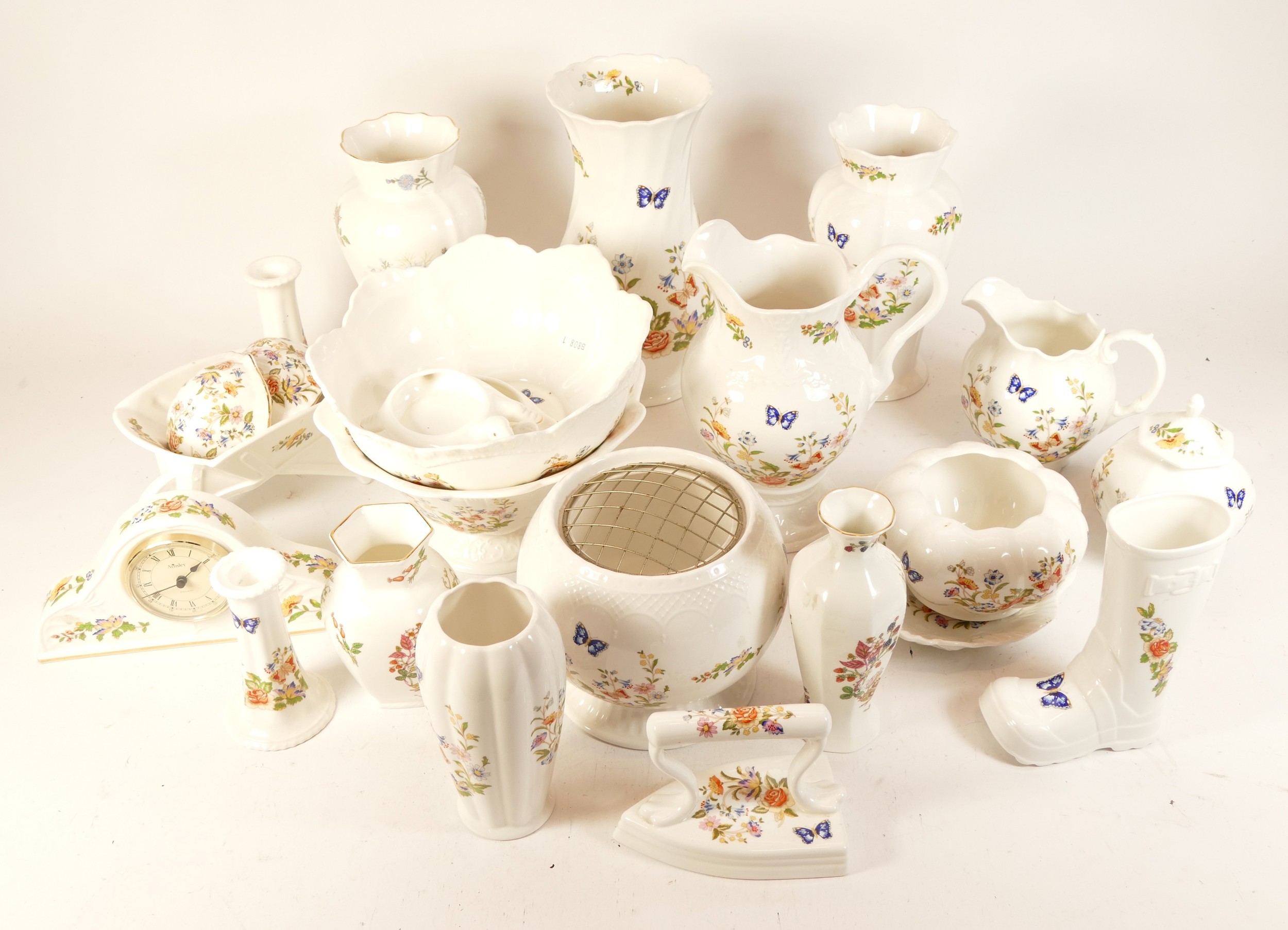 A large collection of Aynsley pottery pieces 'Cottage Garden' pattern ...