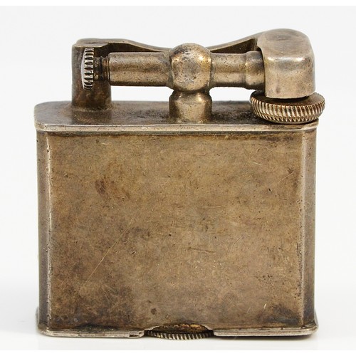 51 - An Art Deco period Mexican silver petrol lighter, stamped SILVER STERLING, MADE IN MEXICO. 43 x 41mm