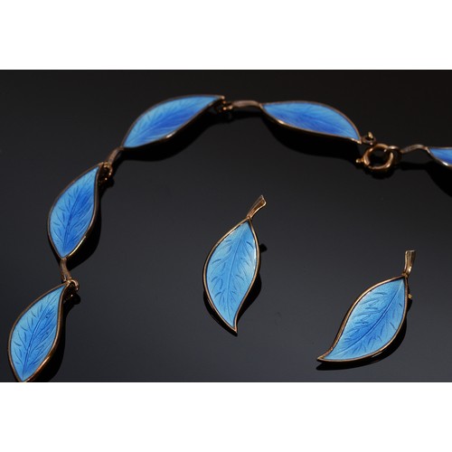 82 - Brdr Bjerring, Denmark, silver and blue enamel leaf necklace, 39.5cm with matching clip earrings 30m... 