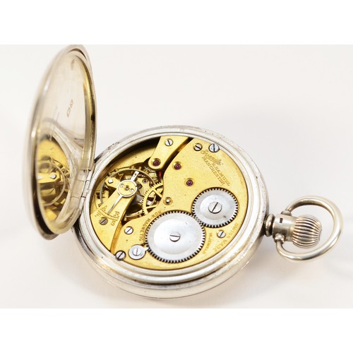 214 - Everite for H. Samuel, Manchester, a silver keyless wind half hunter pocket watch, Birmingham 1937, ... 