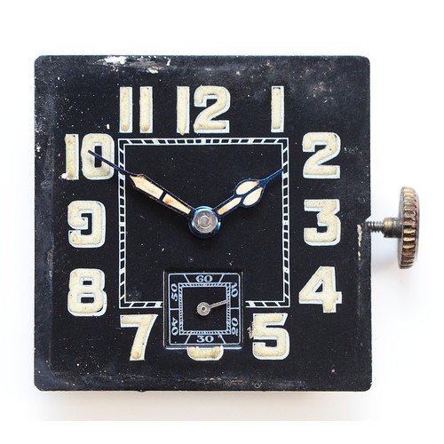 209 - Sapho, an Art Deco silver travelling purse watch, Birmingham 1933, black dial with Arabic numerals, ... 