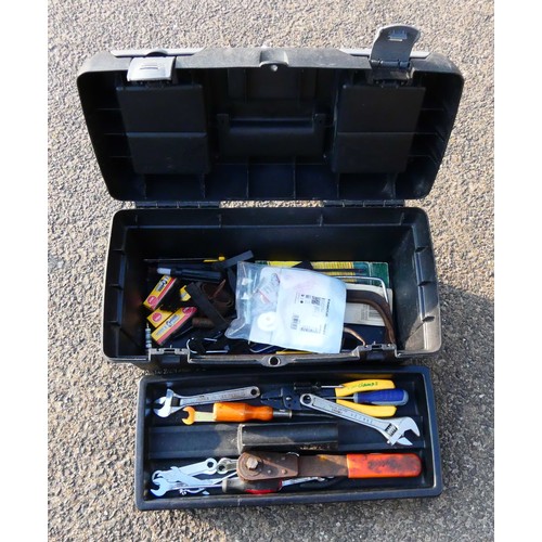 8 - A black plastic tool box containing a selection of hand tools, a Black and Decker BL24V 240v cordles... 
