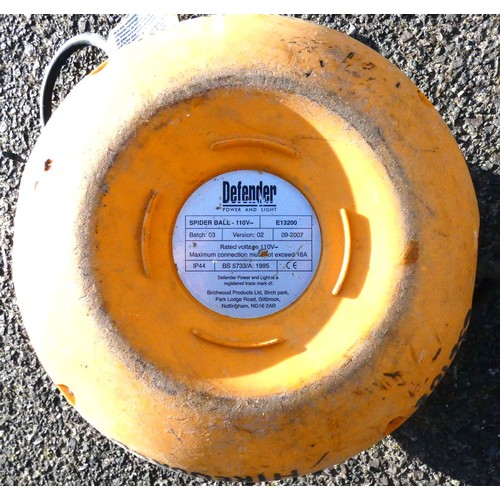 27 - A Bosch GWS 24-300 110V 2200w angle grinder, together with a Defender Spider Ball 110v power unit.