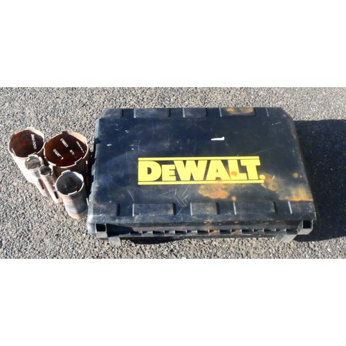 29 - A boxed DeWalt D21580-LX 110v 1310w diamond drill with attachments.