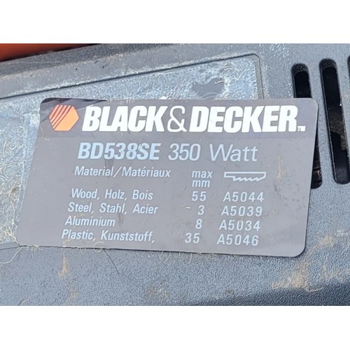 17 - A collection of power tools to include, a Bosch PHO 25-82 240v 750w wood planer, a Black and Decker ... 