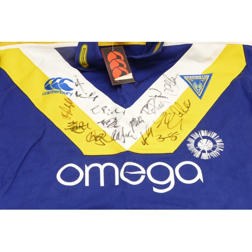 Rugby Memorabilia; A signed Warrington Wolves home shirt, bearing the ...