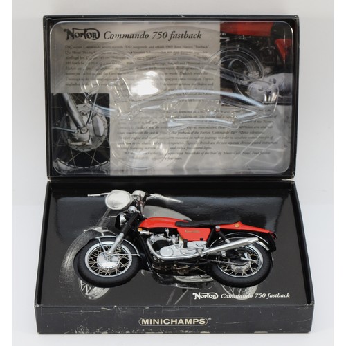 Minichamps scale 1;12 die cast motorcycle; Norton Commando 750