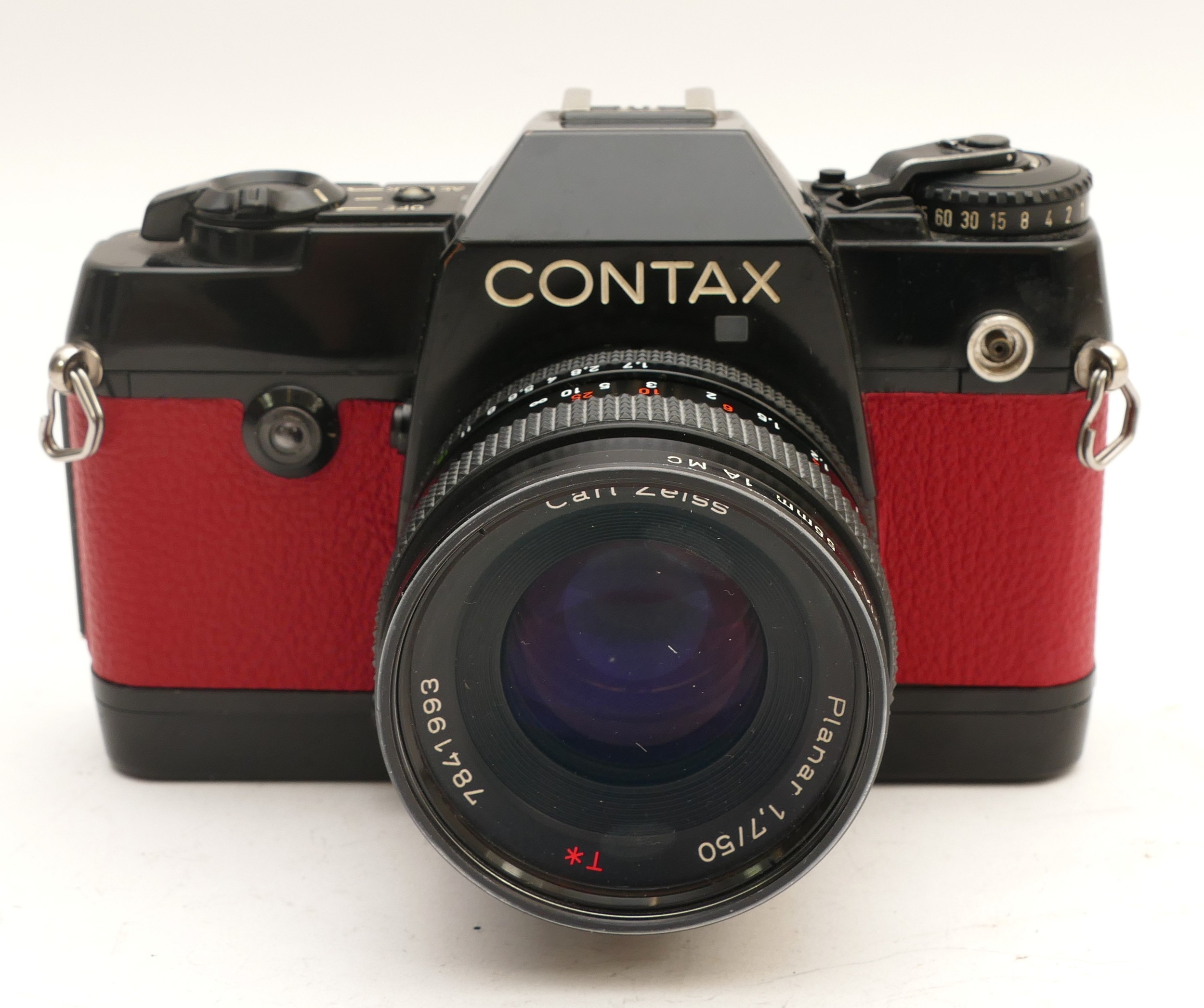 A Contax 137 MA Quartz film camera with a Planar Carl Zeiss f/1.7