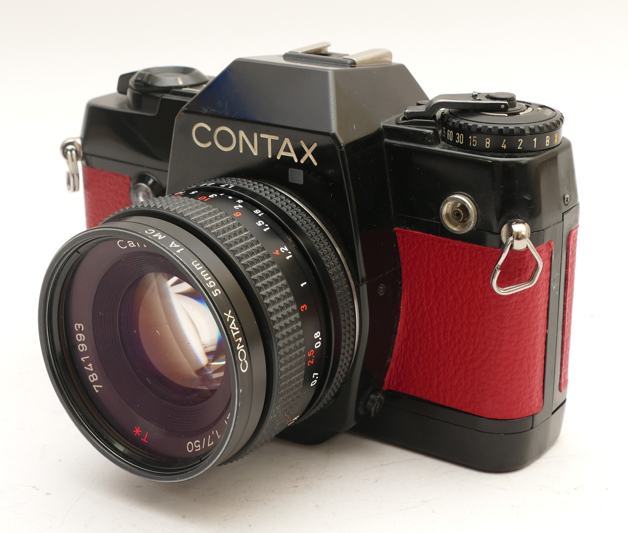 A Contax 137 MA Quartz film camera with a Planar Carl Zeiss f/1.7